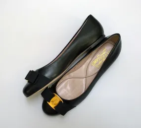 Ferragamo Varina in Black Leather 5.5 B Bow Shoes Flats