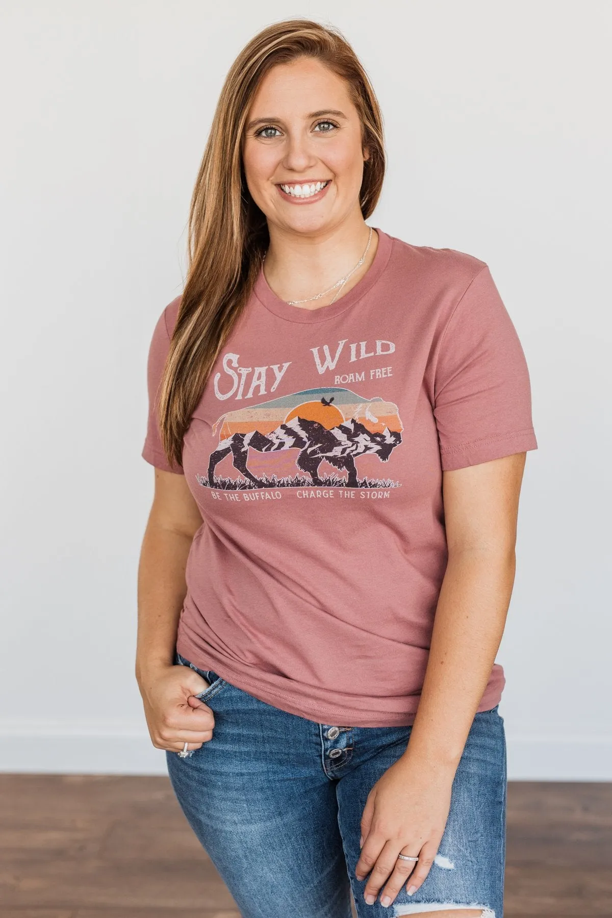 "Stay Wild. Roam Free" Buffalo Graphic Tee- Mauve